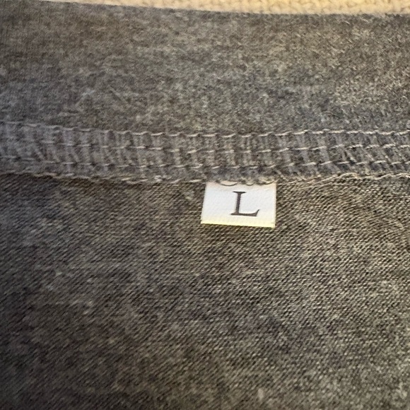 Cruise ship graphic tee - Mickey Mouse design- new - Picture 4 of 7